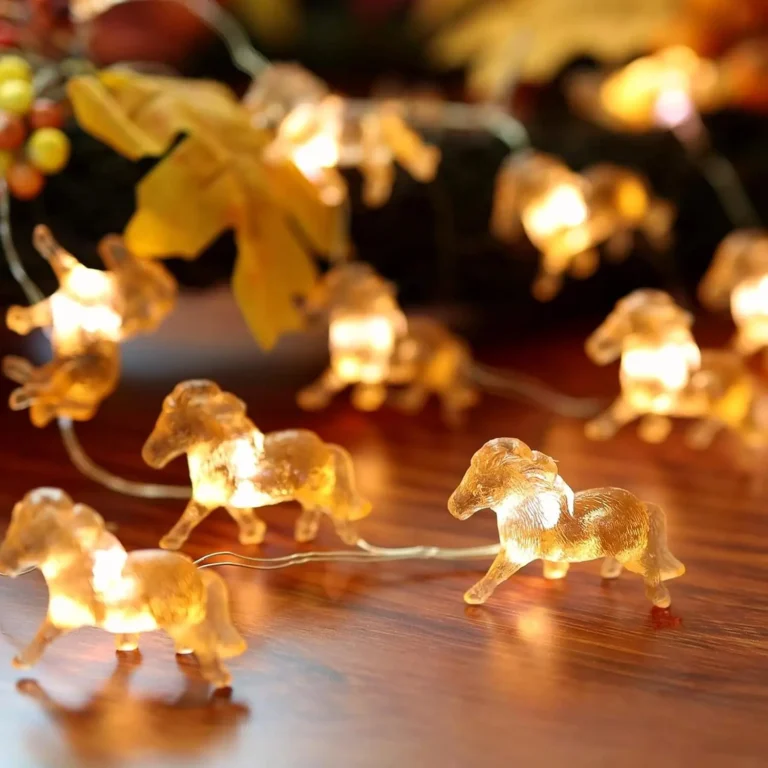 Vintage-inspired horse-shaped fairy lights.